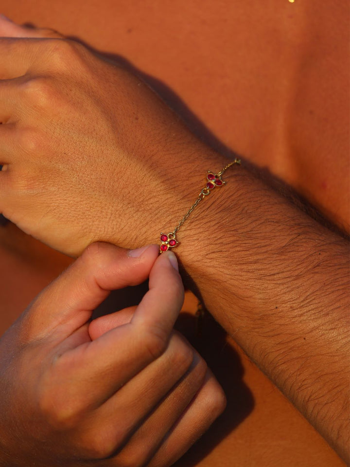 RED CLOVER BRACELET